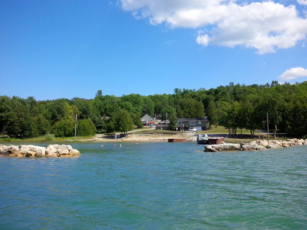 Bayshore Cottages Wiarton Esterno foto