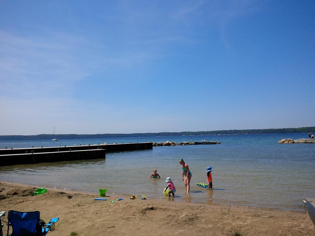 Bayshore Cottages Wiarton Esterno foto